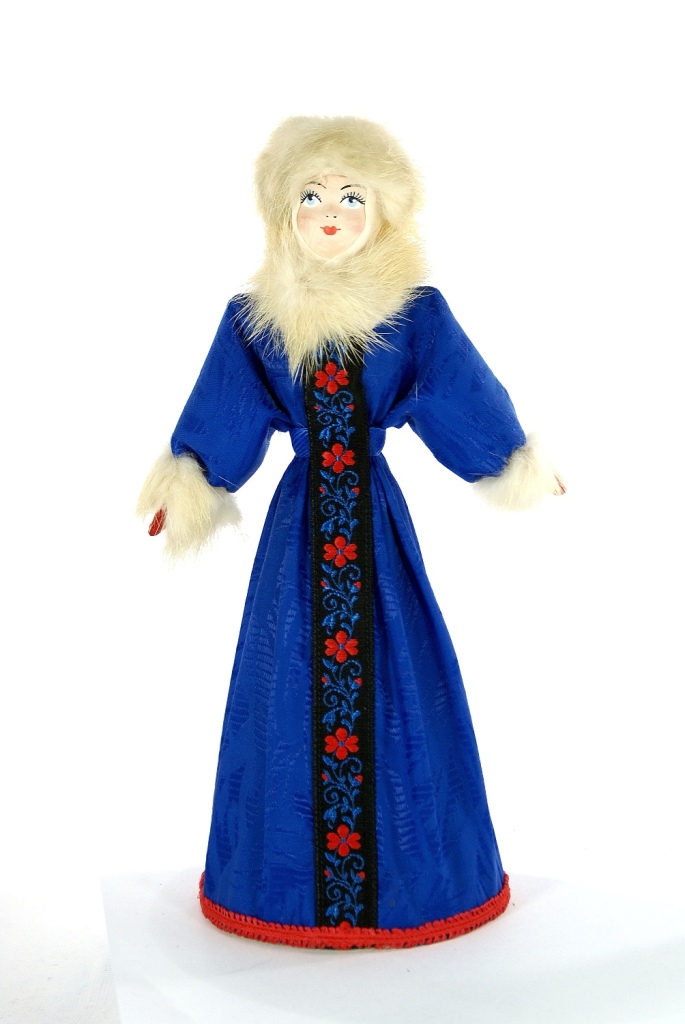 Кукла интерьерная. женский традиционный зимний  костюм. 18 в. россия.