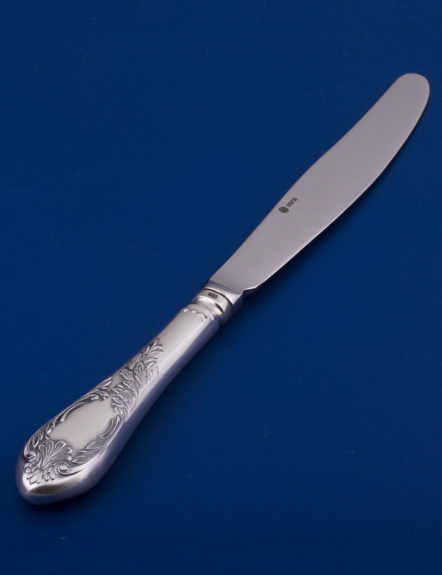 Столовый нож из мельхиора "классика"