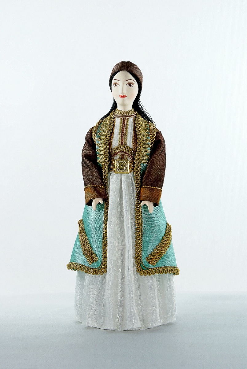 Потешный промысел кукла интерьерная в женском костюме. черногория