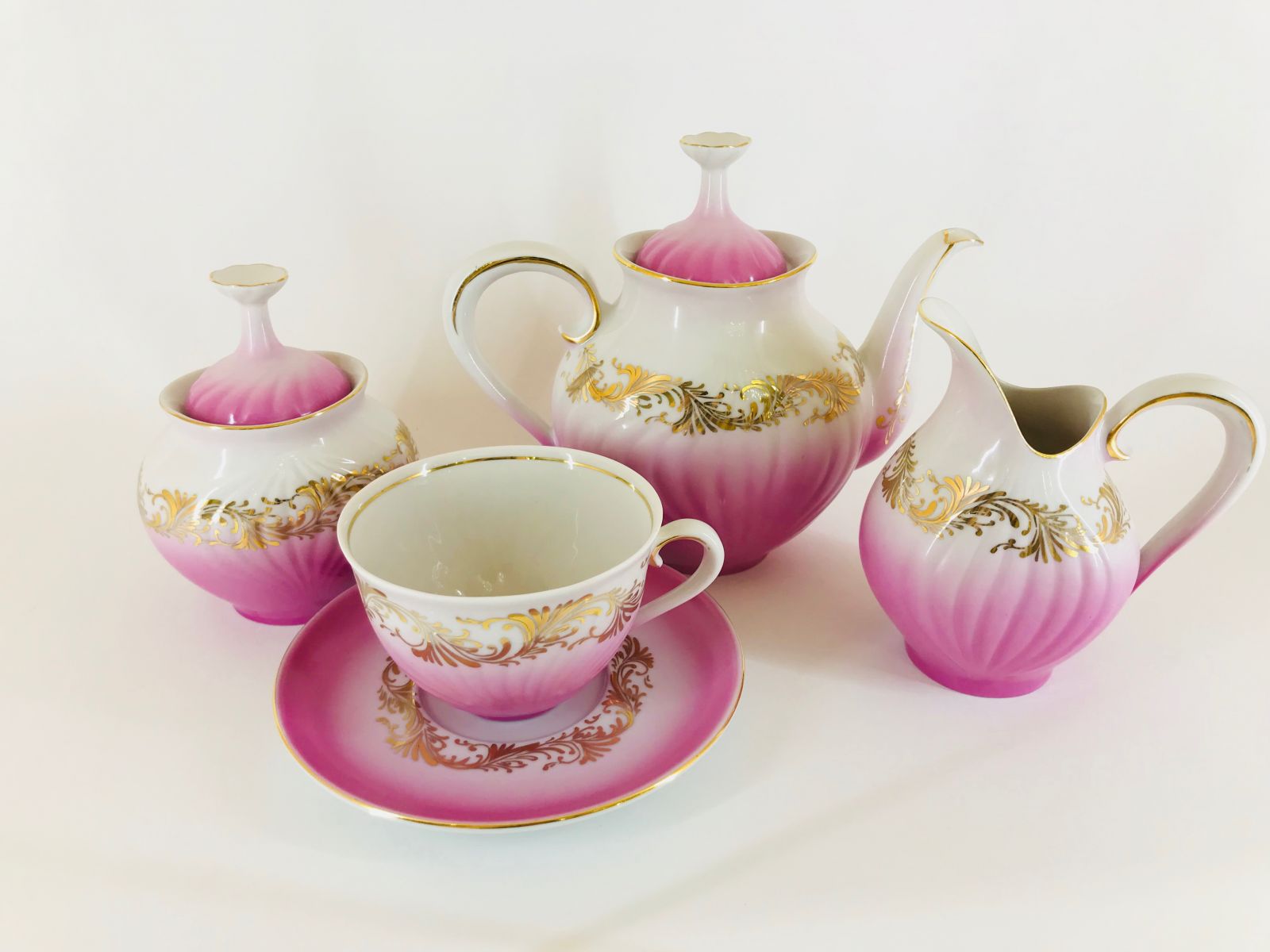 Сервиз чайный праздничная розовая (элегия)