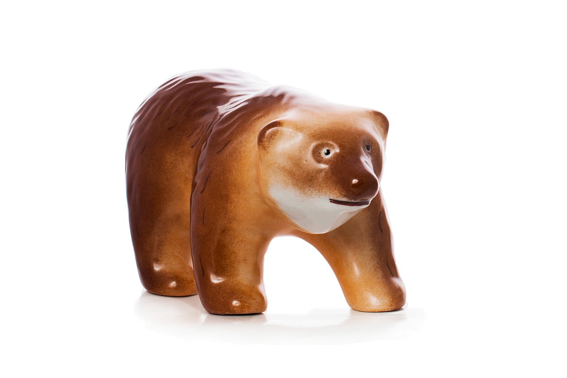 Скульптура "медведь бурый"